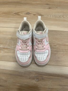 Nike Kids Pink and White Hook-and-Loop Sneakers